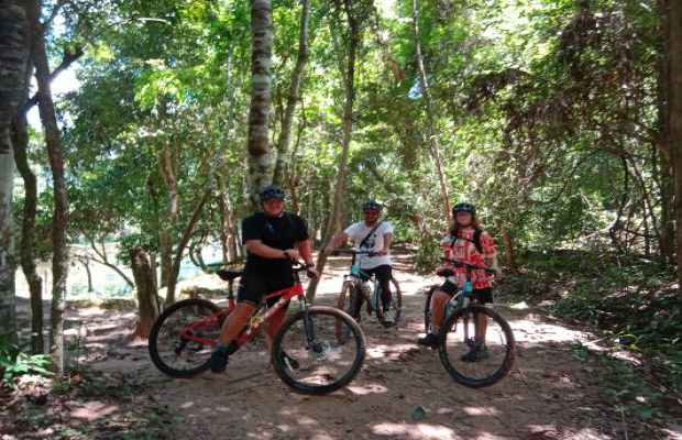 Siem reap cycling tour